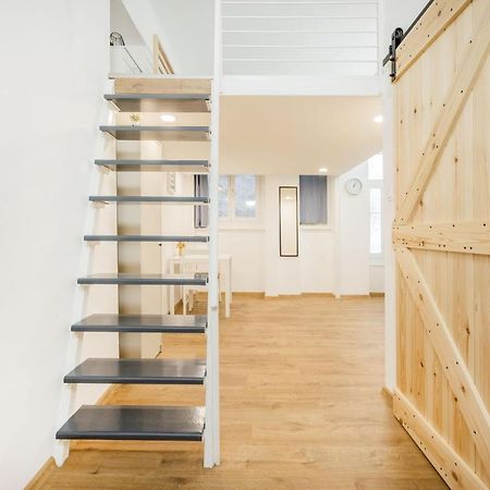 V12 Apartments بودابست المظهر الخارجي الصورة