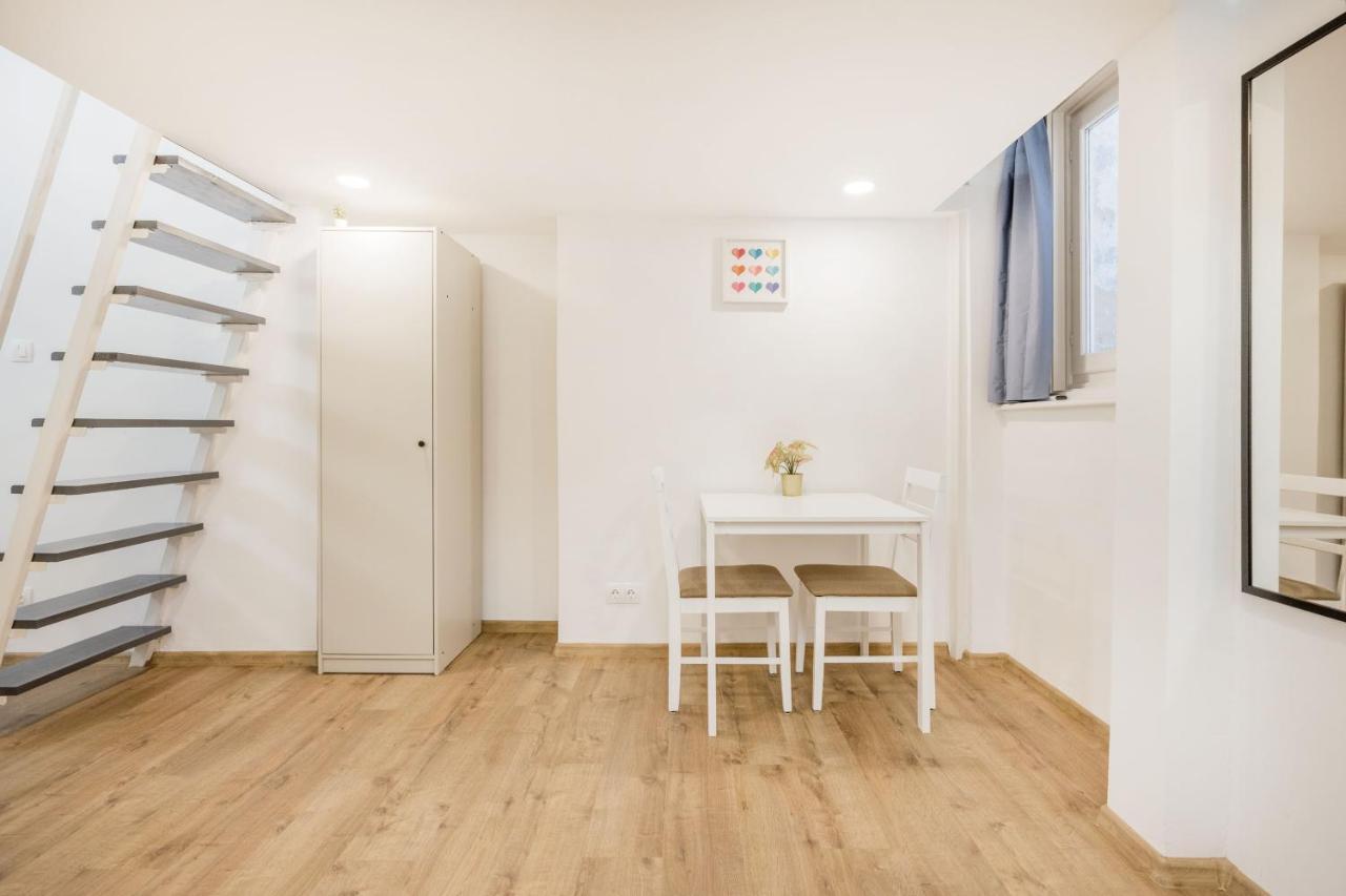 V12 Apartments بودابست المظهر الخارجي الصورة