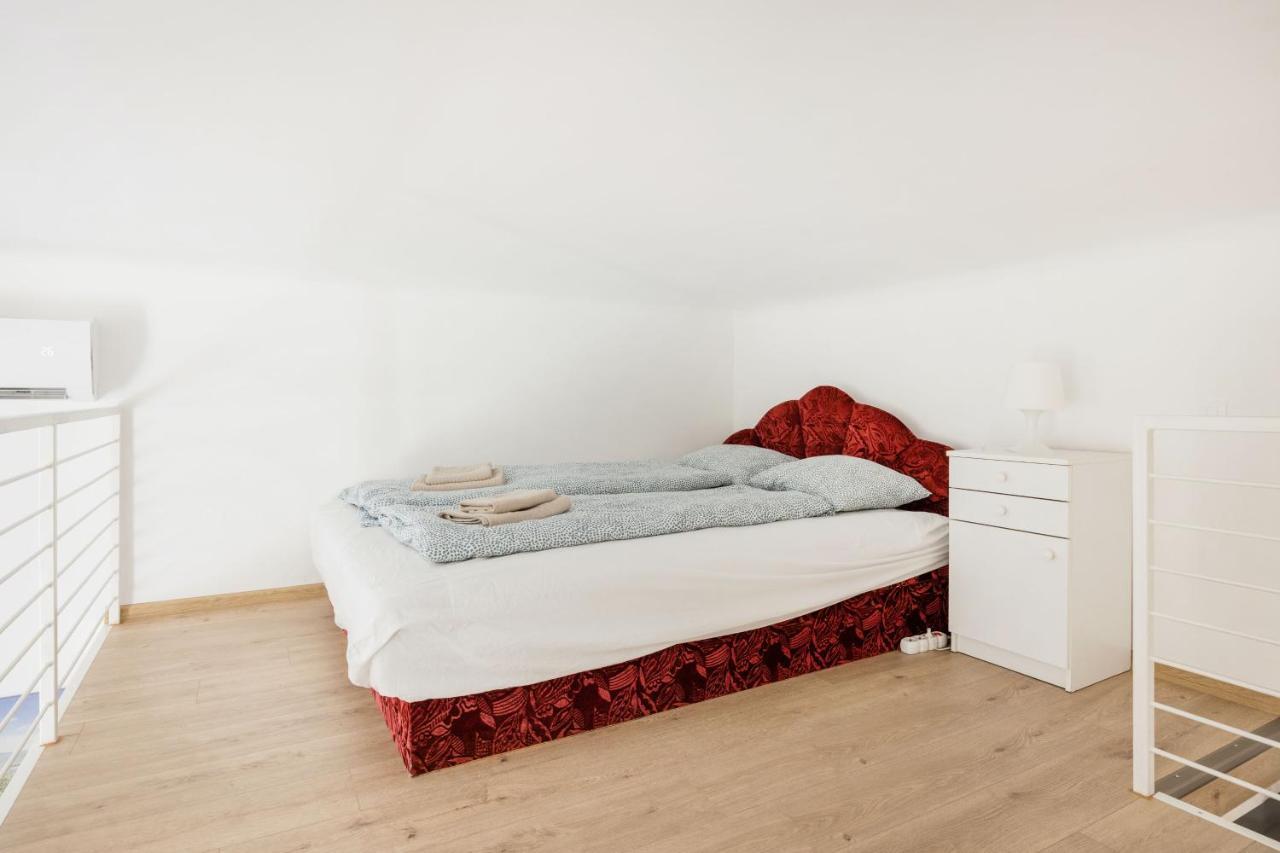 V12 Apartments بودابست المظهر الخارجي الصورة