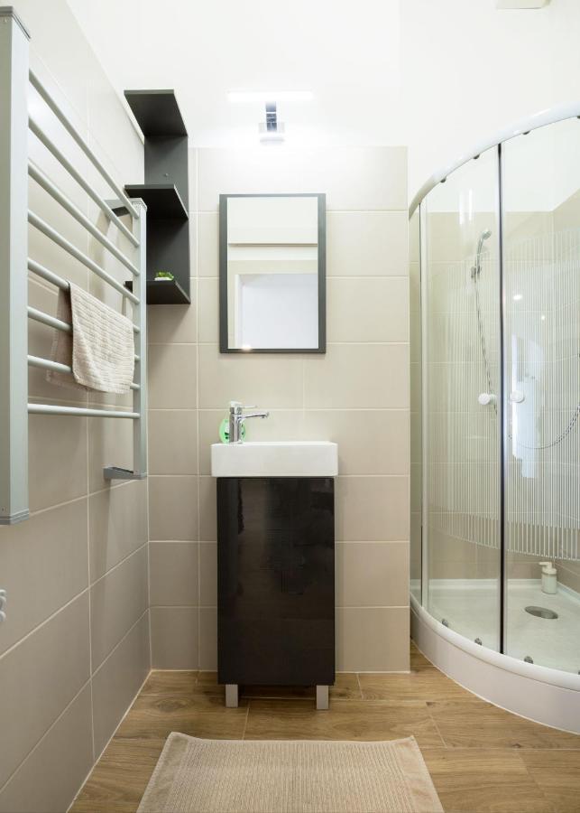 V12 Apartments بودابست المظهر الخارجي الصورة